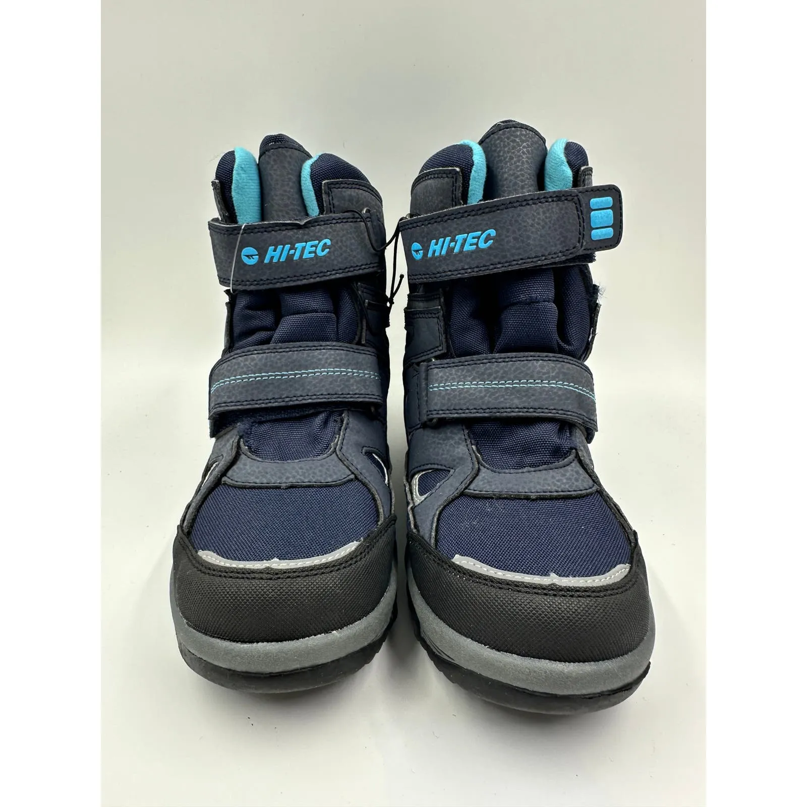 Big Kid Size 5 High Top Blue & Black Snow Boots, Ready for the Ultimate Elements