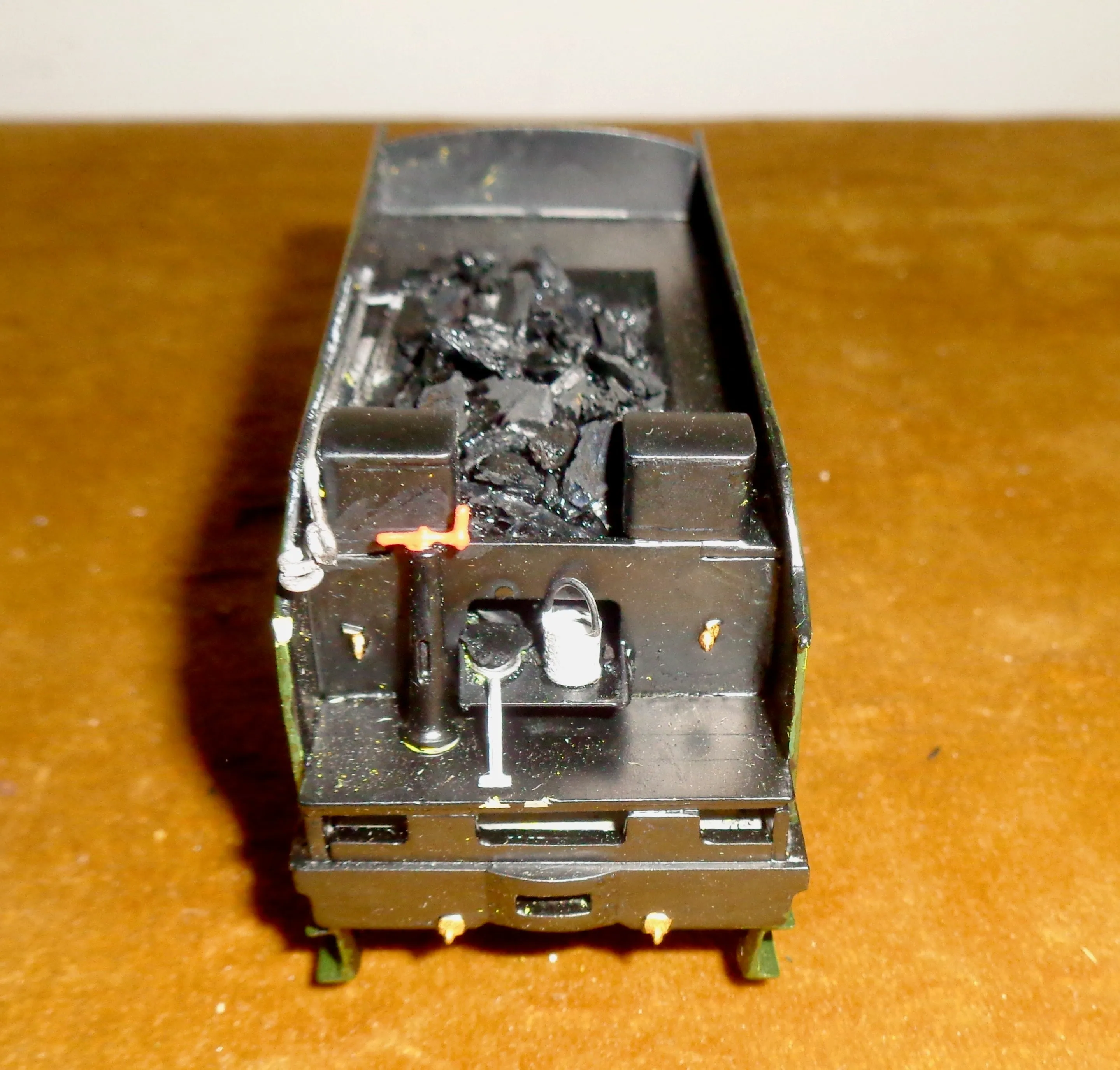 F137 Wills Finecast OO-Gauge Model Kit Southern SR Schools Class Loco & tender