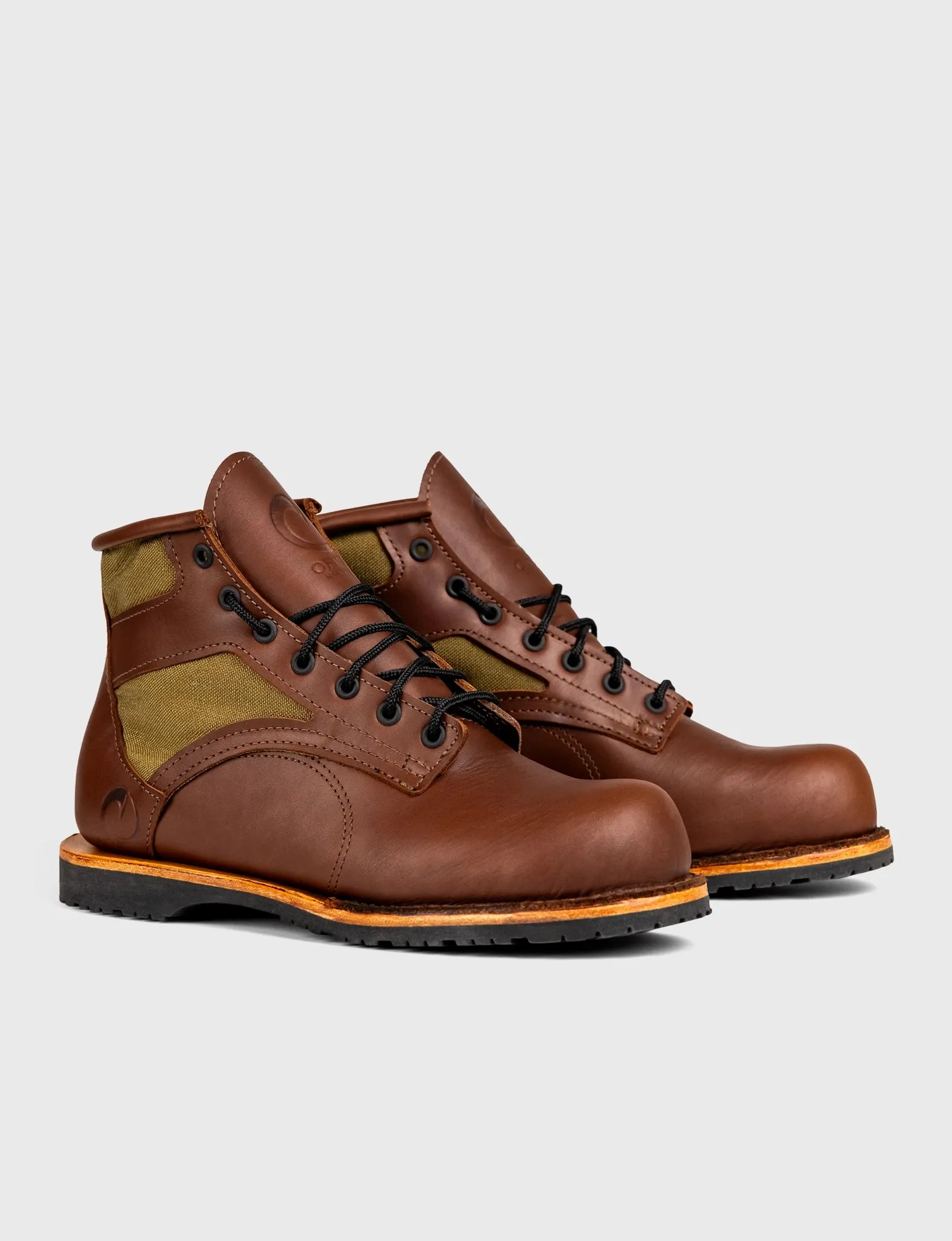 THE CORONADO 6 INCH HYBRID BOOT - STANDARD LUG - GRADED QUALITY